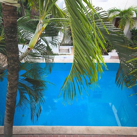 Hotel Carrillos Cancún Kültér fotó