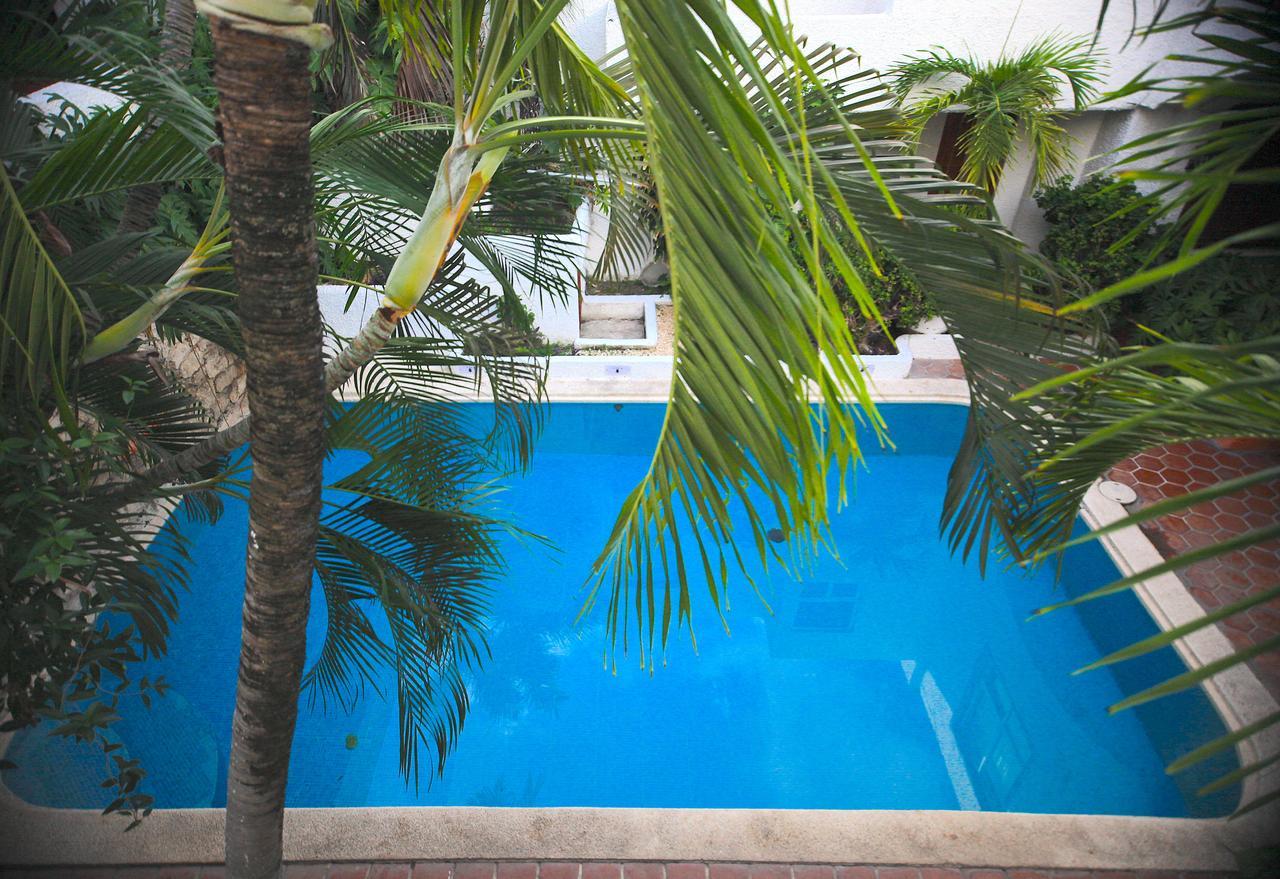 Hotel Carrillos Cancún Kültér fotó